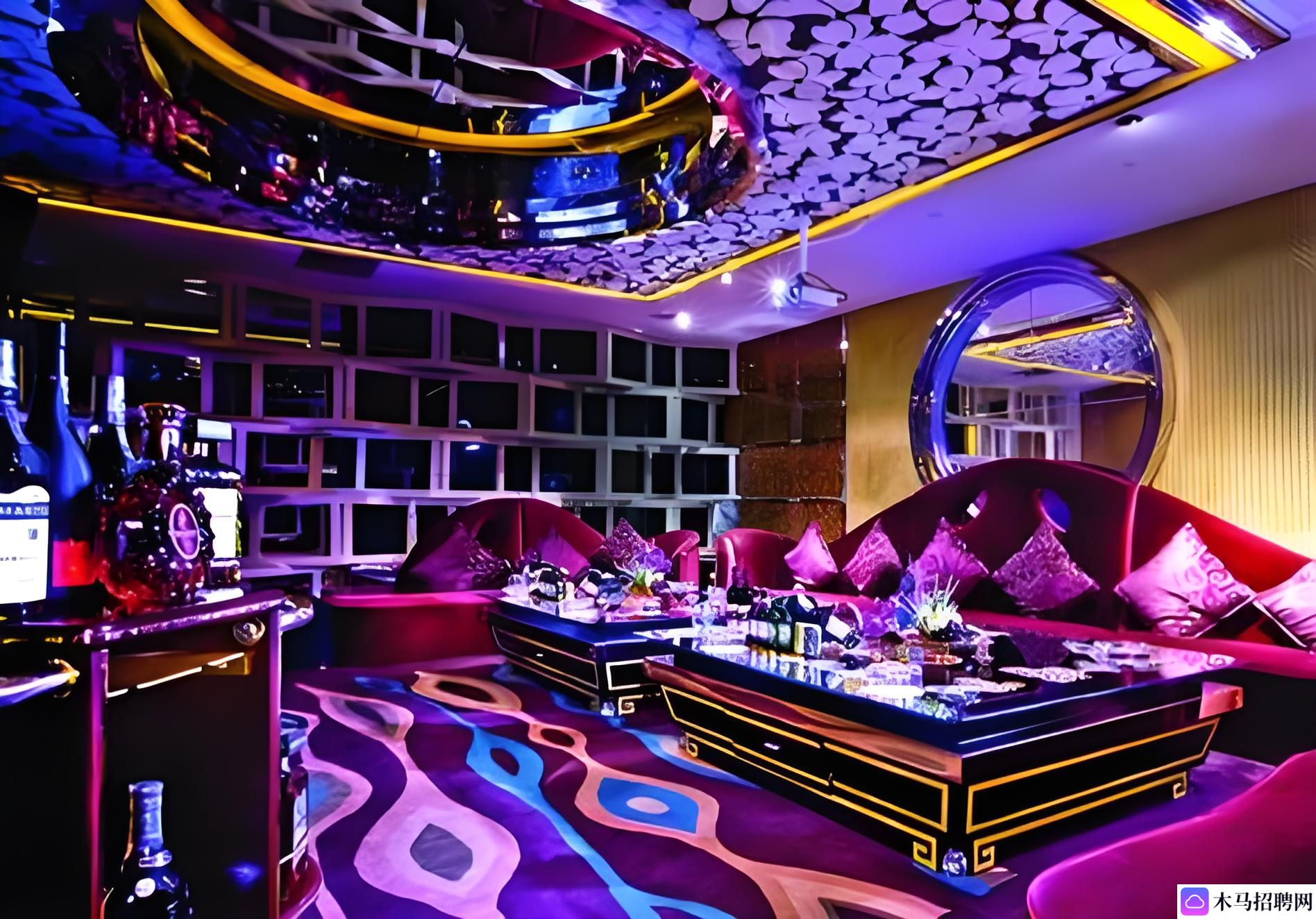 重庆北滨路江景酒吧，夜色中的璀璨魅力