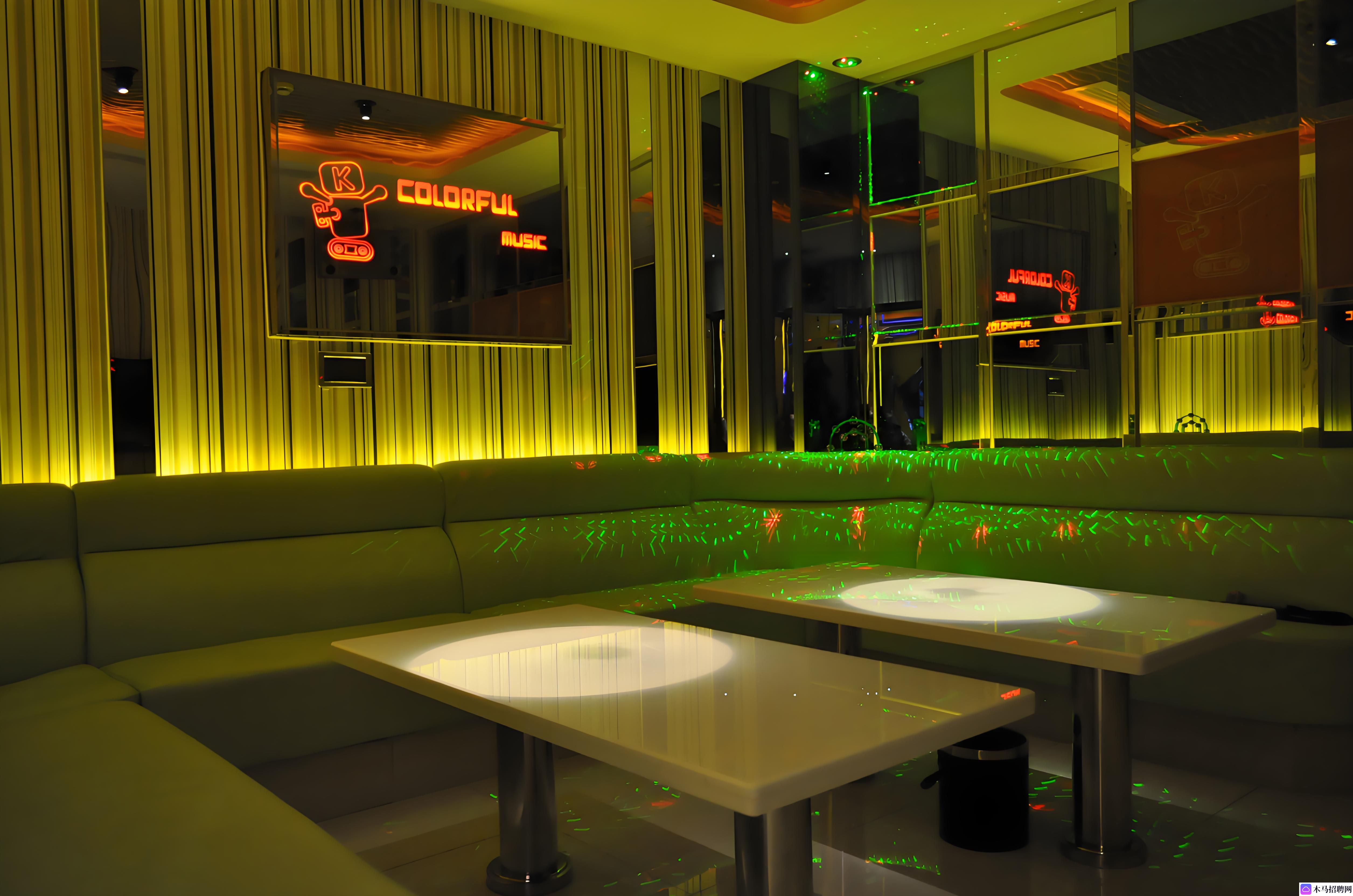 重庆解放碑夜娱新天地，邀你共谱青春乐章！